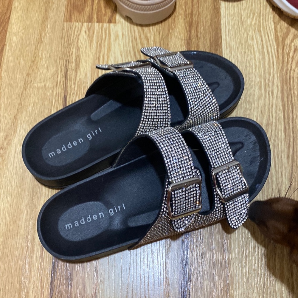 Diamond sparkly sandals
